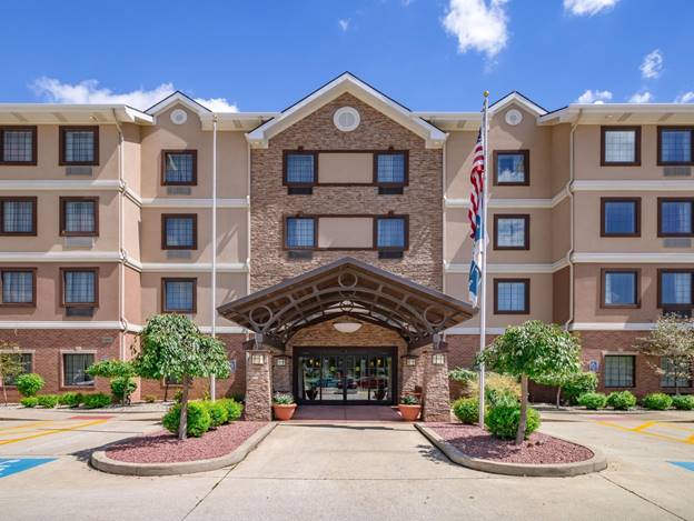 south bend hotels near airport